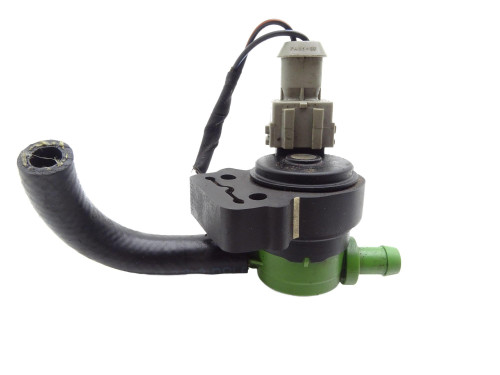 ZAWORY PODCIŚNIENIA ELEKTROZAWÓR A0004706593 Mercedes CLC 200 1.8 KOMPRESOR - przód