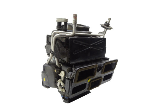 NAGRZEWNICA KOMPLETNA NADMUCH EUROPA 4F1820351L Audi A6 C6 - przód