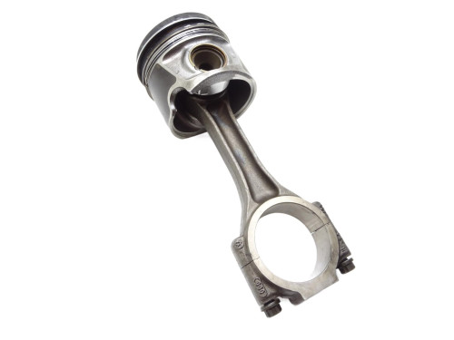 TŁOK KORBOWÓD TŁOKI KORBA CAG 038J Audi A4 B8 2.0 TDI - przód