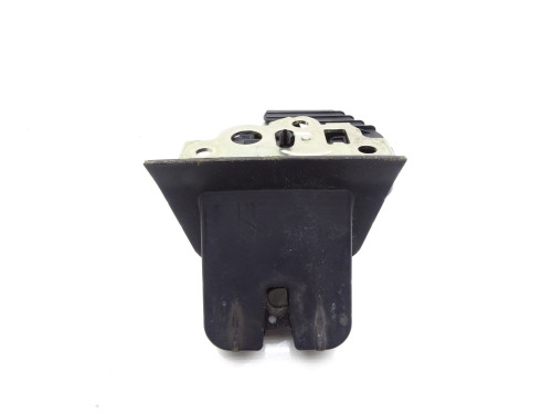 Zamek Klapy Bagażnika Audi A4 B8 Kombi Avant - Oryginał Używany | PARTLE.COM - zdjęcie 2 z 4