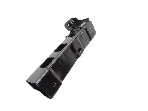 WSPORNIK PODŁOGI BAGAŻNIKA PRAWY TYŁ A2046840231 Mercedes C-klasa W204 - przód