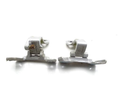 Oryginalne Zawiasy Klapy Mercedes W204 Kombi A2047400137 | PARTLE.COM - zdjęcie 2 z 4