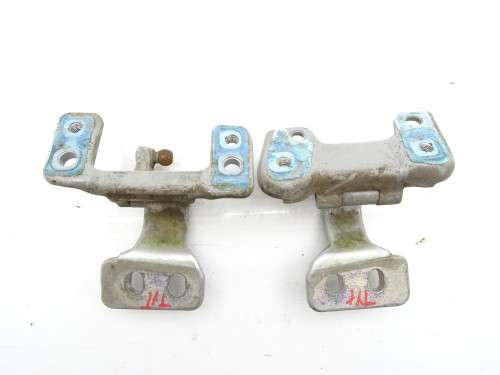 Oryginalne Zawiasy Klapy Mercedes W204 Kombi A2047400137 | PARTLE.COM - zdjęcie 4 z 4