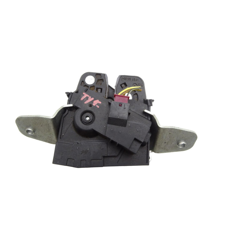 ZAMEK KLAPY BAGAŻNIKA RYGIEL DOCIĄG A2047400435 Mercedes C-klasa W204 Kombi | PARTLE.COM - przód