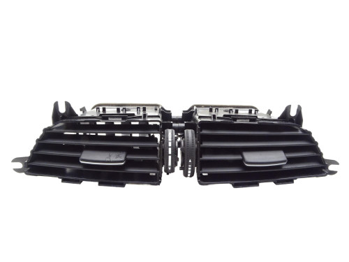 WLOT POWIETRZA KONSOLI KRATKA ŚRODEK A2048306054 Mercedes C180 W204 - przód