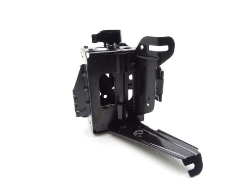 Oryginalne Mocowanie Uchwyt Akumulatora A2045400440 Mercedes C180 W204 1.6 Turbo | PARTLE.COM - zdjęcie 3 z 8