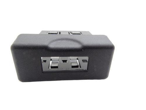 OSŁONA WTYCZKI KOMPUTERA WTYCZKA PORT OBD 4F0035909 Audi A5 8T 2.0 TFSI - przód