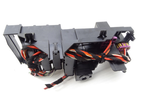 Skrzynka Bezpieczników Audi A5 8T 2.0 TFSI 8K0971845A - Oryginał PARTLE.COM - zdjęcie 4 z 5