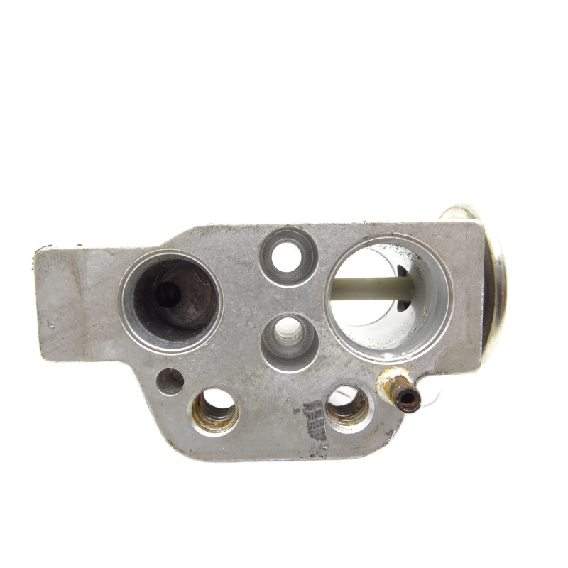 Oryginalny Zawór Chłodnicy Klimatyzacji Audi A5 8T Coupe H7995002 | PARTLE.COM - przód