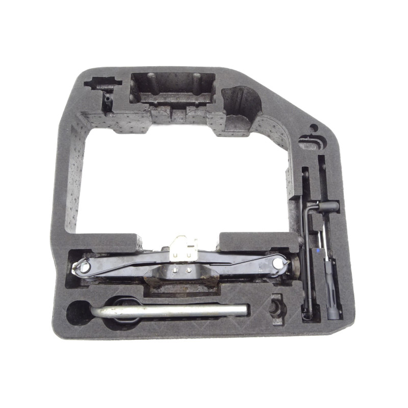 Wkład Koła Lewarek Hak Klucz 8T0012109A Audi A4 B8 Sedan | PARTLE.COM - przód