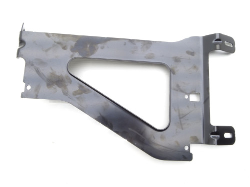 UCHWYT MOCOWANIE WZMACNIACZA 8T0035464 Audi A4 B8 | PARTLE.COM - zdjęcie 2 z 3