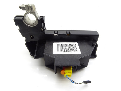 Bezpiecznik Akumulatora Pirotechniczny 4F0915519 Audi A4 B8 1.8 TFSI - Używane Części PARTLE.COM - zdjęcie 3 z 4