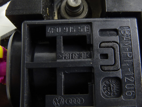 Moduł Klema Akumulatora Plusowa z Bezpiecznikiem 4F0915519 do Audi S5 8T 4.2 FSI | PARTLE.COM - zdjęcie 4 z 4