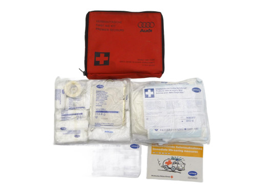 APTECZKA PIERWSZEJ POMOCY 8P0860282A Audi S5 8T Coupe - przód