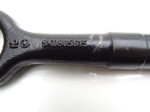 Hak Oczko Holownicze Ucho 8K0805615 do Audi S5 8T 4.2 FSI - Używane Części PARTLE.COM - zdjęcie 4 z 4