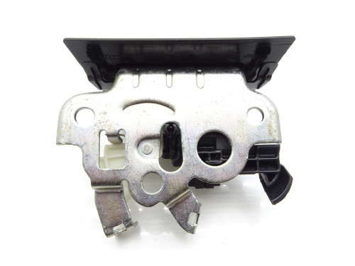 Oryginalny Rygiel Zamka Klapy Bagażnika Audi Q3 8U (2011-2018) - PARTLE.COM - rygiel