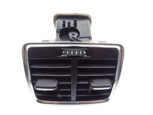 KRATKA KRATKI NAWIEWU TYŁ TYLNA TUNEL 8U0819203 Audi Q3 8U 11-18R - przód