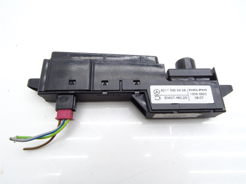 RAMKA PANEL WYBIERAKA A2115420426 Mercedes CLS C219 W219 | Używane Oryginały PARTLE.COM - C/S