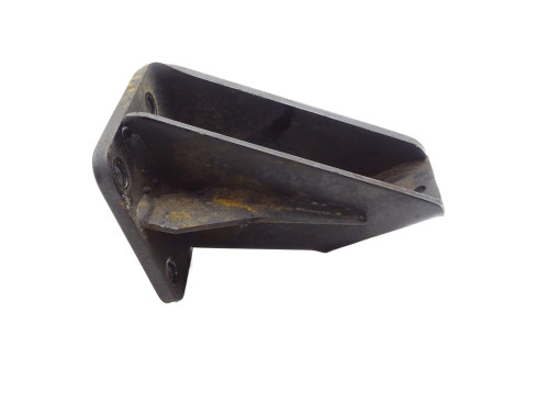 ŁAPA MOCOWANIE SILNIKA RD28ETi RD28T Nissan Patrol Y61 2.8 TDi - przód