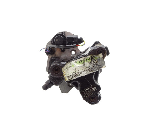 POMPA CIŚNIENIOWA PALIWA WTRYSKOWA OM642 A64207011201 MERCEDES W221 3.0 CDI - przód