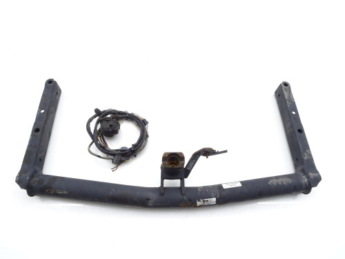 Hak holowniczy EEA500001 Skoda Superb 1.9 TDI - Oryginalna Część Używana | PARTLE.COM - zdjęcie 2 z 7