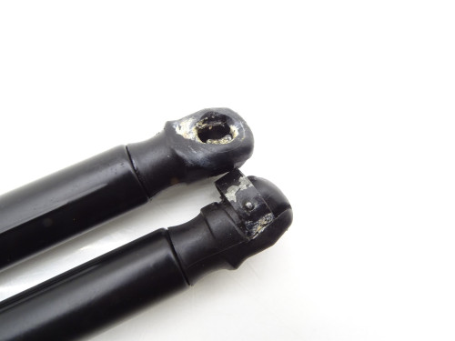 Oryginalny Amortyzator Klapy Bagażnika Audi Q7 4L (4L082335901S) | PARTLE.COM - sprężyna klapy 3