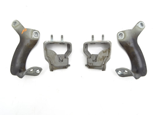 Oryginalny ZAWias Klapy Bagażnika Audi Q7 4L LZ7L 4L0827300B - PARTLE.COM - zawias lewy