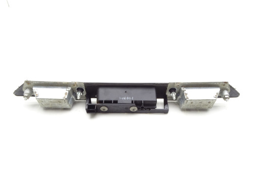 BLENDA OŚWIETLENIA KLAMKI KLAPY BAGAŻNIKA TYŁ Audi Q7 4L 8E0827657G | PARTLE.COM - tył 1