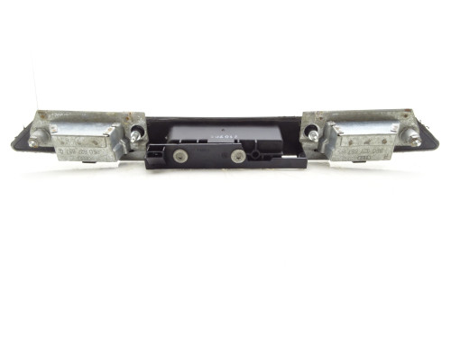 BLENDA OŚWIETLENIA KLAMKI KLAPY BAGAŻNIKA TYŁ Audi Q7 4L 8E0827657G | PARTLE.COM - tył 2