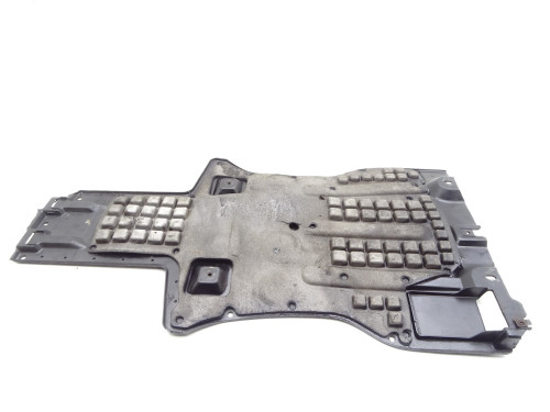 Oryginalna Osłona Dolna Podwozia Audi Q7 4L (7L0825231AB) - PARTLE.COM - wygłuszenie 3