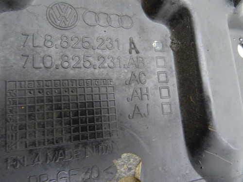 Oryginalna Osłona Dolna Podwozia Audi Q7 4L (7L0825231AB) - PARTLE.COM - numer części