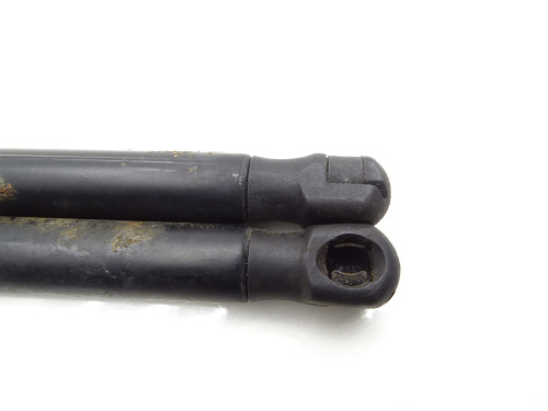 Siłowniki Maski Przód Jaguar XF X250 (8X23-16C826-AC) - Oryginał Używany | PARTLE.COM - mocowanie 2