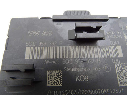 MODUŁ DRZWI PRAWY PRZÓD 5Q0959392E Audi A3 8V - Używane Oryginały PARTLE.COM - pin