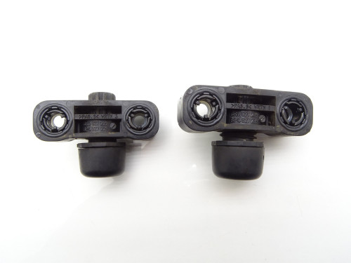 Oryginalny Odbój Ogranicznik Klapy Tylnej Bagażnika Audi A3 8V (8P4827239) - PARTLE.COM - odbojnik regulowany