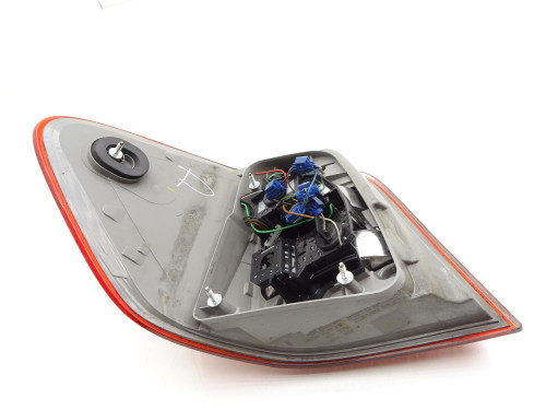 Lampa Prawy Tył LED Mercedes ML W164 Lift A1649064300 - Używana Oryginalna | PARTLE.COM - przyciemniana