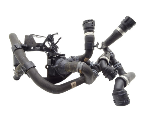 POMPA WODY MAGISTRALA RURA WĄŻ PRZEWÓD 06H121601M Audi A4 B8 1.8 TFSI FL - przód