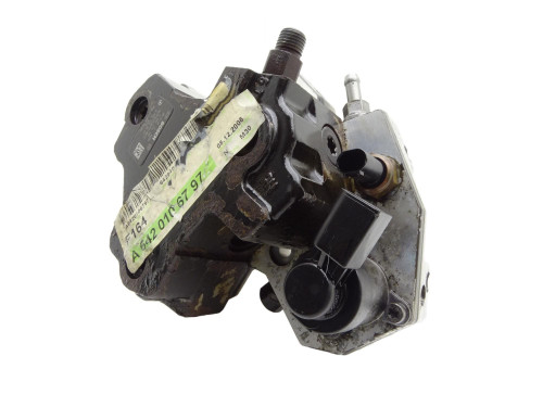 POMPA WTRYSKOWA PALIWA 642940 A6420700501 Mercedes ML W164 3.0 CDI W251 - przód