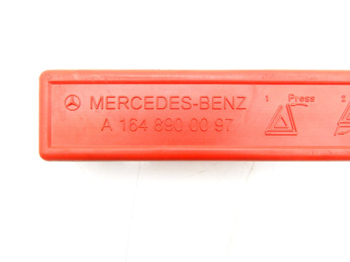 TRÓJKĄT OSTRZEGAWCZY A1648900097 Mercedes ML W164 Lift | Oryginał Używany | PARTLE.COM - zdjęcie 5 z 5
