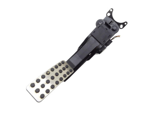 POTENCJOMETR GAZU PEDAŁ A1643000104 Mercedes ML W164 3.0 CDI - przód 1