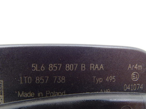 PAS BEZPIECZEŃSTWA TYŁ ŚRODEK Skoda Yeti 5L 5L6857807B Oryginał | PARTLE.COM - numer części