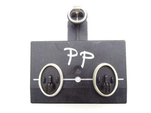 MODUŁ DRZWI PRAWY PRZÓD Skoda Yeti I 5L (7N0959793F) | PARTLE.COM - kostka