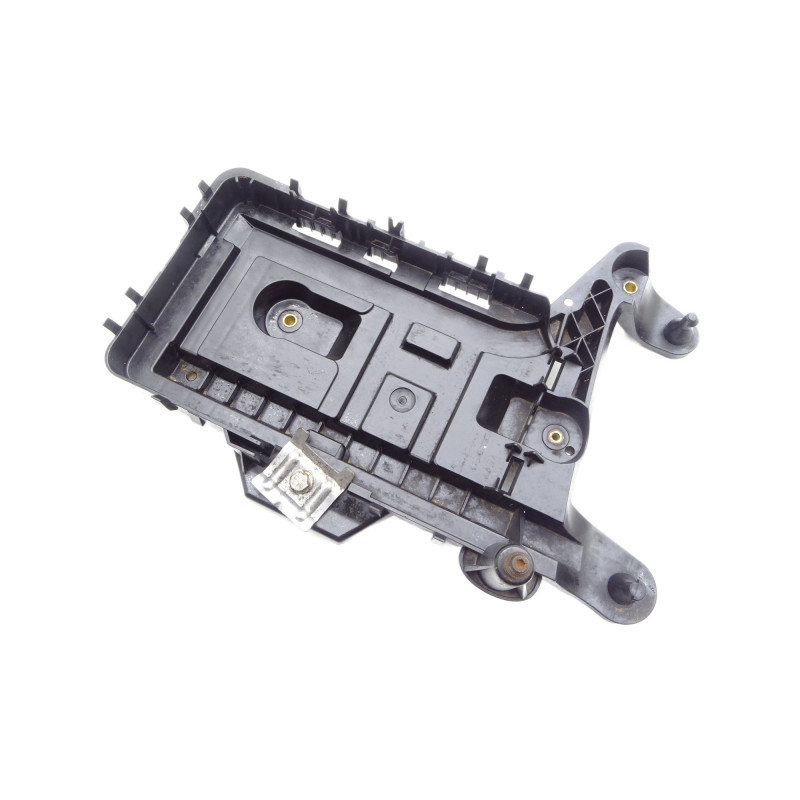 Podstawa Obudowa Akumulatora VW Scirocco III 1.4 TSI 1K0915333H | Oryginał PARTLE.COM - przód