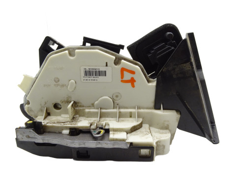 ZAMEK DRZWI LEWY TYŁ TYLNY LEWA 5E0839015 Skoda Yeti I 5L - przód