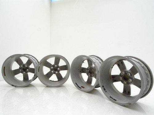 Używane Alufelgi R17 5x112 8J 0601025C Audi TT 8J | PARTLE.COM - bok 3