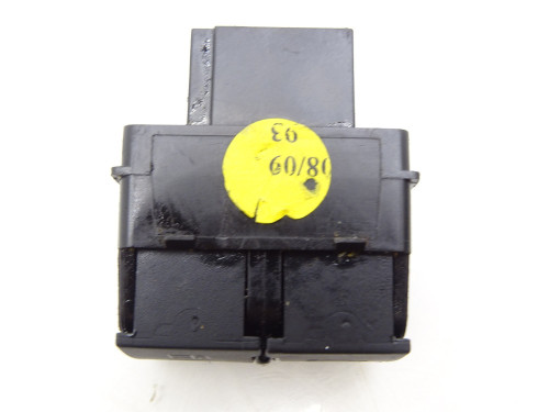 Przełącznik Klapy Bagażnika Audi TT 8J 8P0959833A - Oryginał PARTLE.COM - kostka