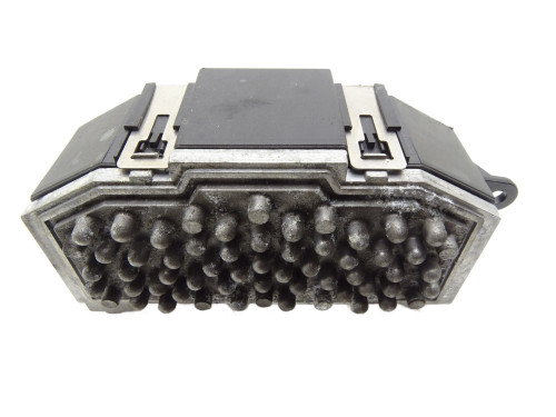 REZYSTOR DMUCHAWY 3C0907521D Audi TT 8J - przód