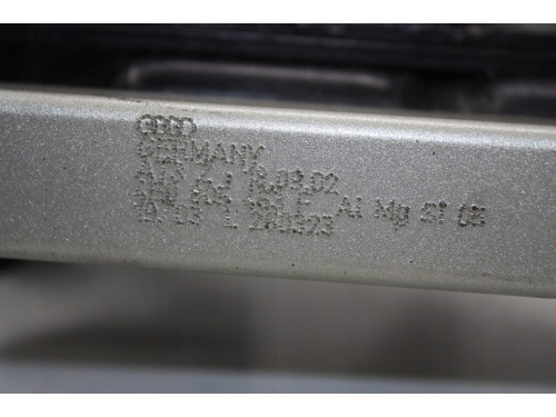 Oryginalny WSPORNIK MOCOWANIE BŁOTNIKA AUDI A8 D3 4E0805463F | PARTLE.COM - zdjęcie 4 z 7