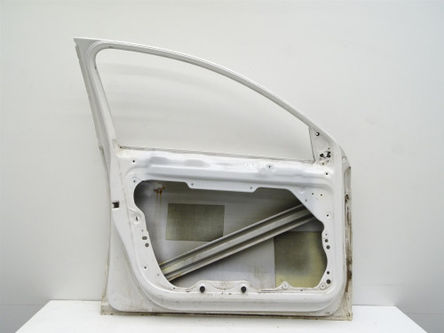 Drzwi Lewe Przód VW Passat B7 LB9A 3AA831311 - Oryginalne Używane Części PARTLE.COM - mechanizm szyby 1