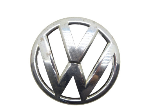 EMBLEMAT ZNACZEK KLAPY BAGAŻNIKA TYŁ TYLNA 5M0853630B VW Passat B7 - przód