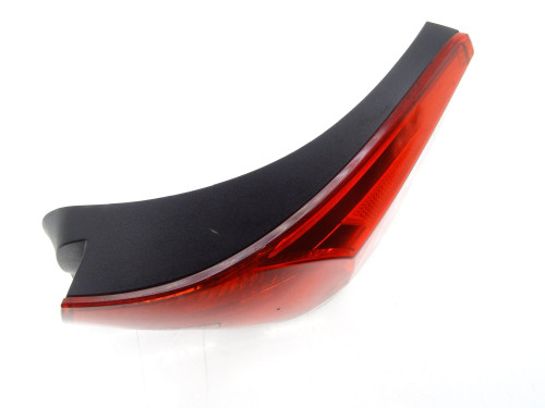 LAMPA PRAWA TYŁ BMW E93 Cabrio 7162302 - Używana Oryginalna Część PARTLE.COM - tylna 1